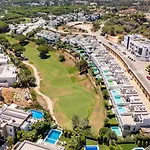 Вилла In Cabopino With Infinity Pool And Seaviews *