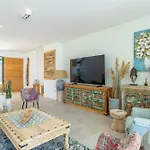 In Cabopino With Infinity Pool And Seaviews * Марбелья