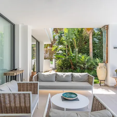 In Cabopino With Infinity Pool And Seaviews * Marbella